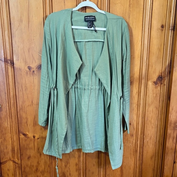 Frank Lyman Design Jackets & Blazers - Frank Lyman Women's Green Open Lightweight Coat - Size 8